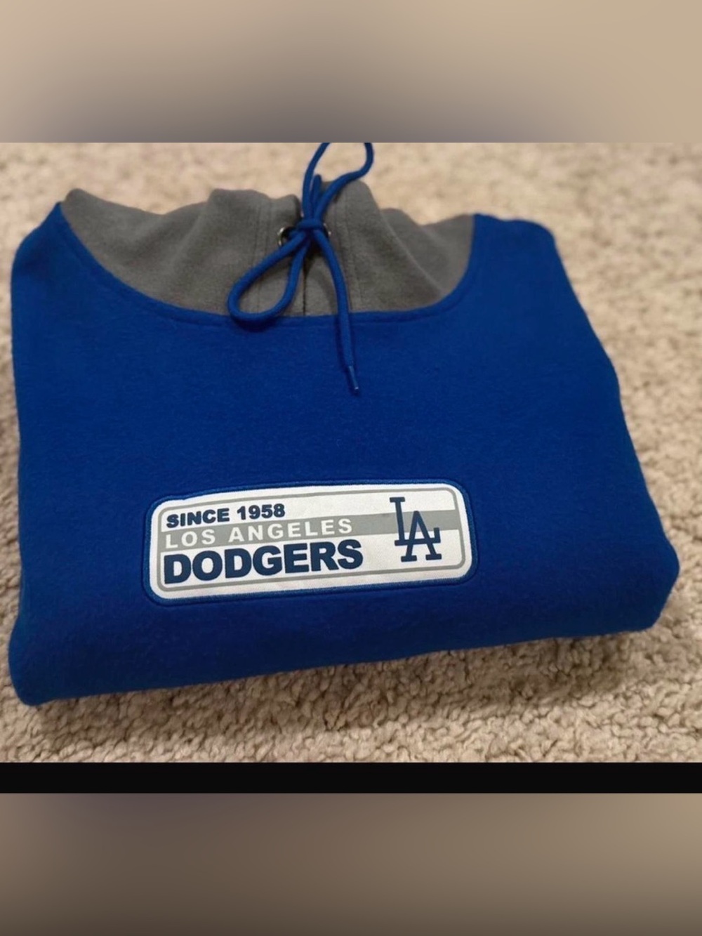 Official Los Angeles Dodgers Hoodie – XL – Dodger Stadium